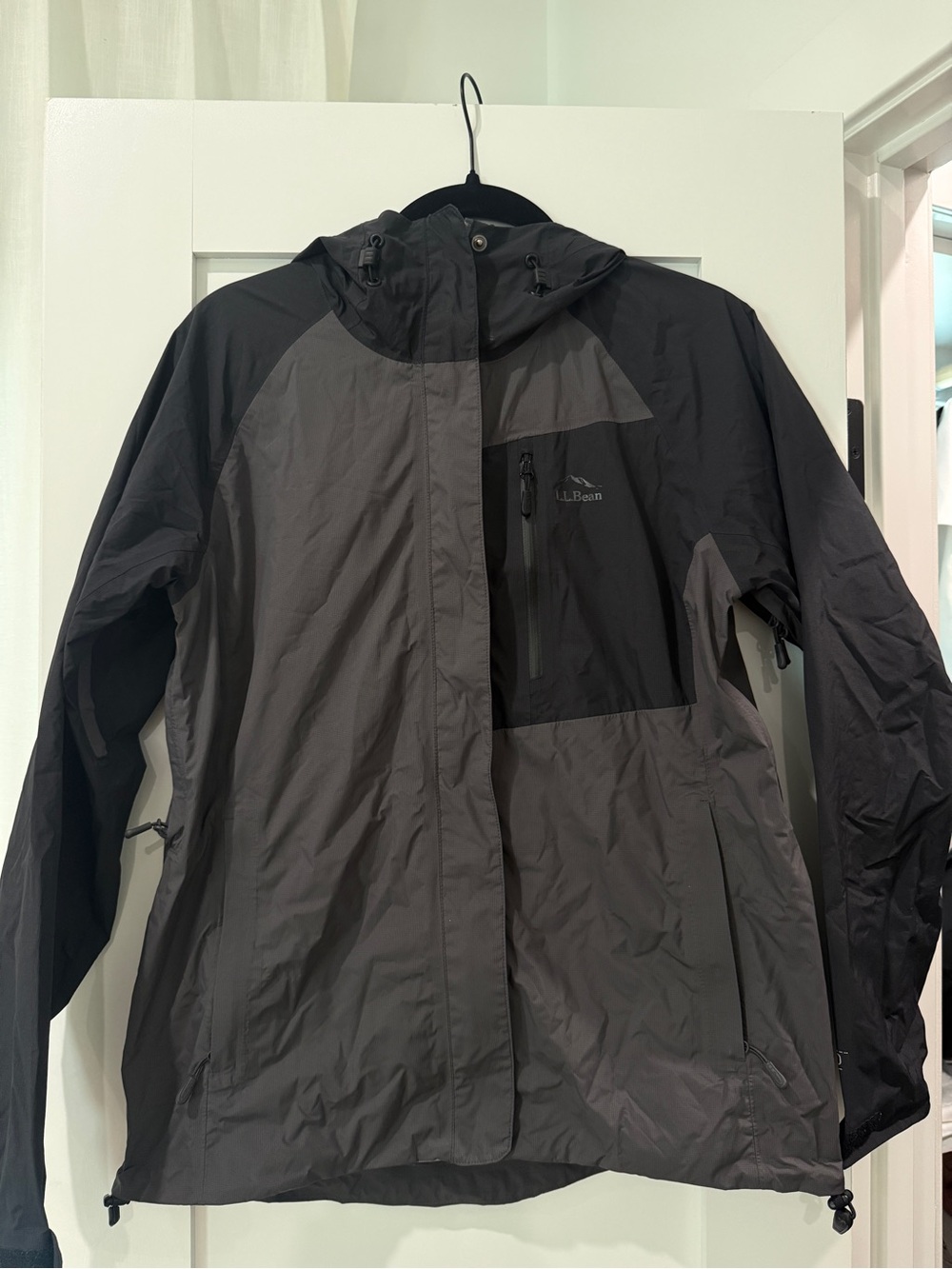 L.L. Bean Women's Two-Tone Charcoal and Black Hooded Ski Jacket